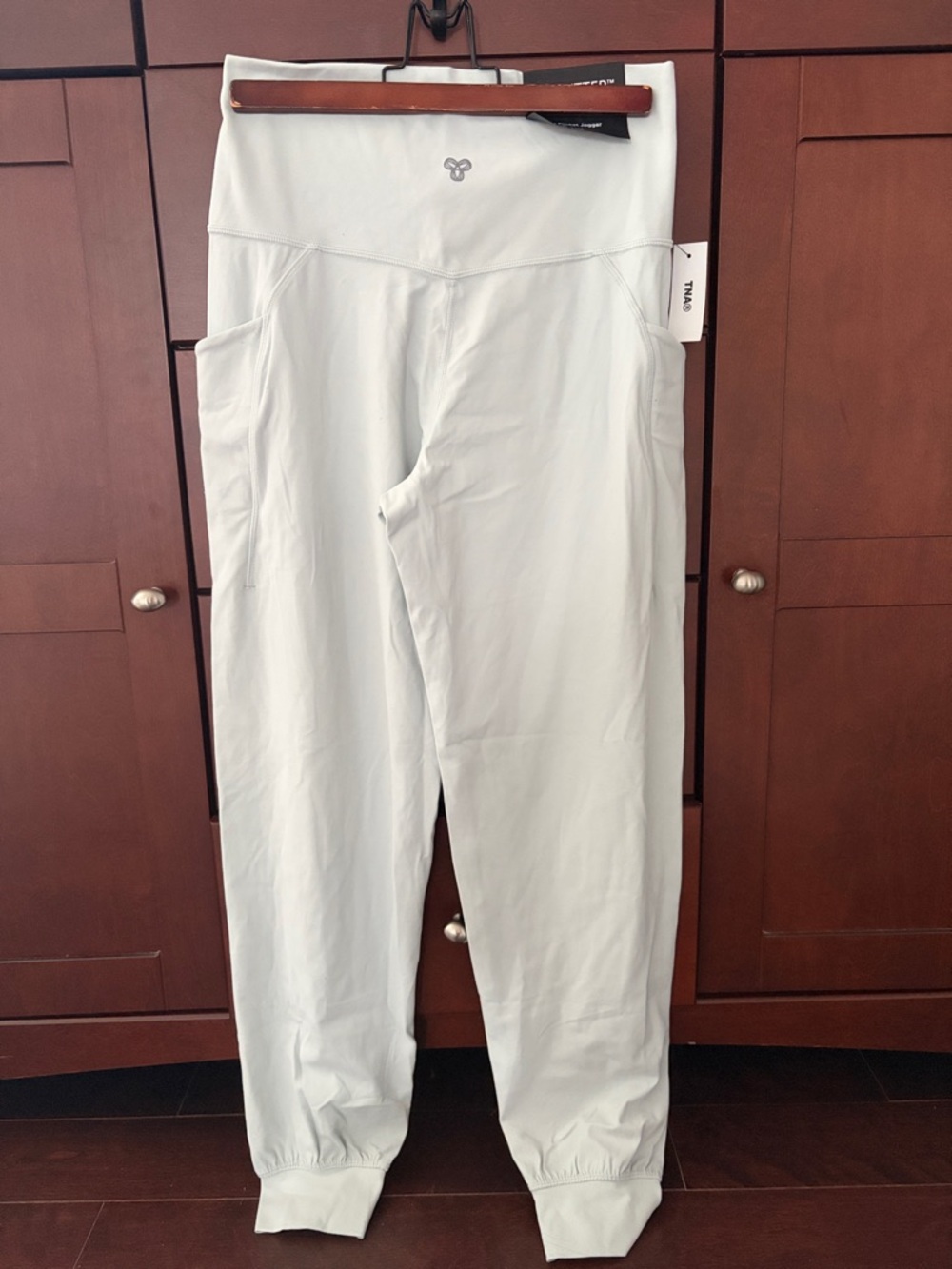 Aritzia TNA Butter Cheeky Pocket Jogger Hi Rise